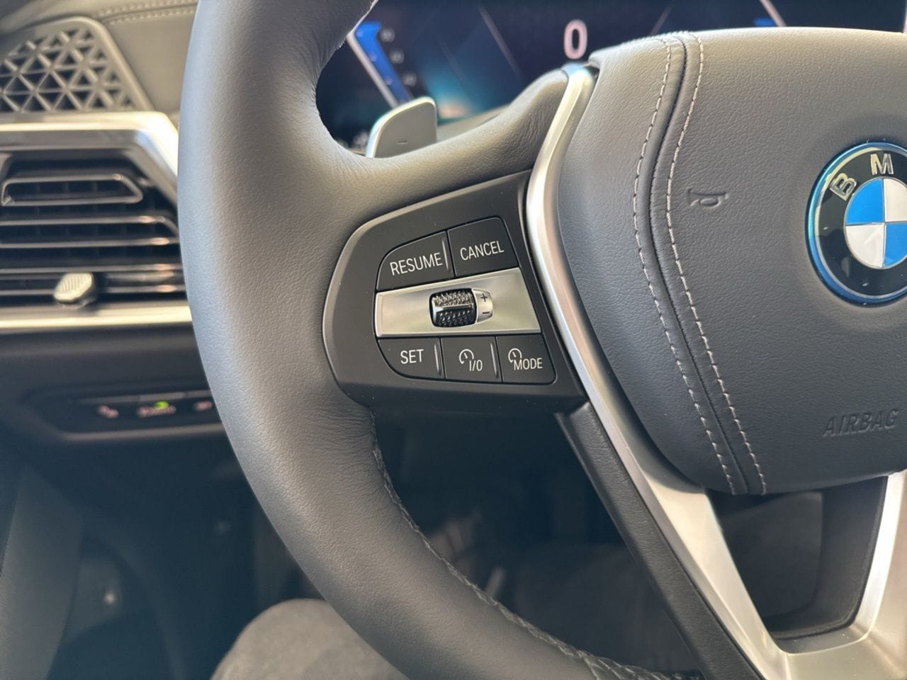 2026 BMW X5 50e - Photo 20