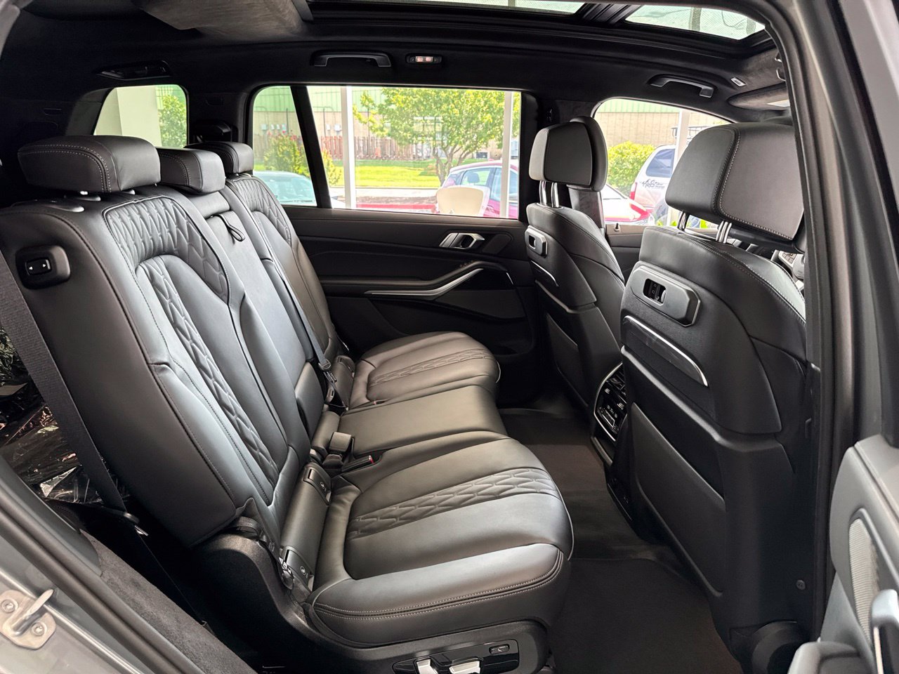 2026 BMW X7 40i - Photo 48