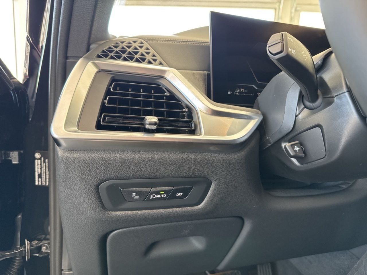 2026 BMW X5 50e - Photo 37