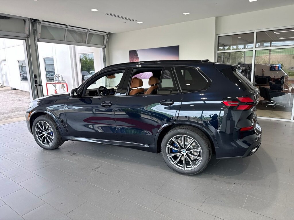 New 2026 BMW X5 PHEV xDrive50e SUV