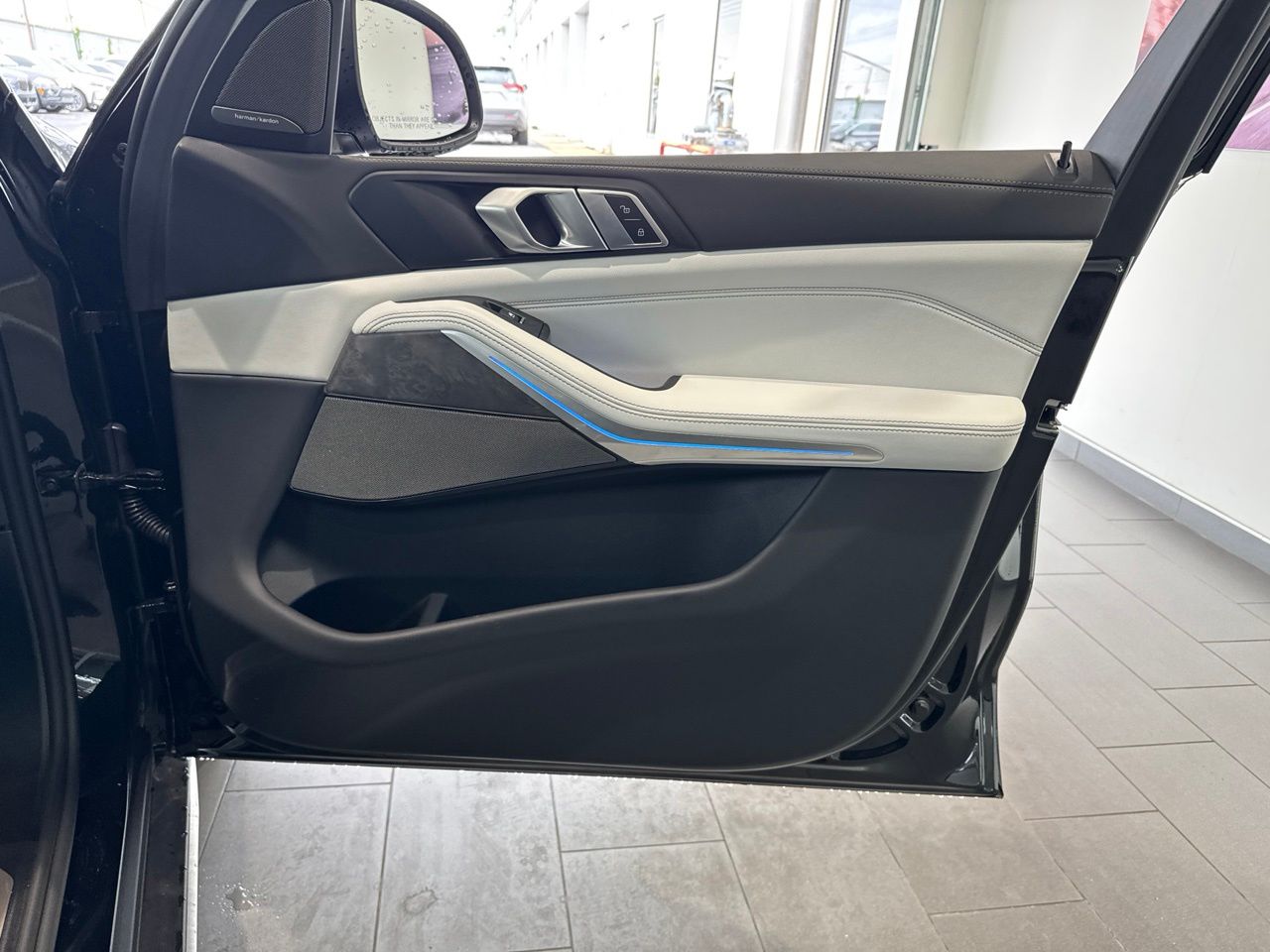 2026 BMW X5 50e - Photo 54