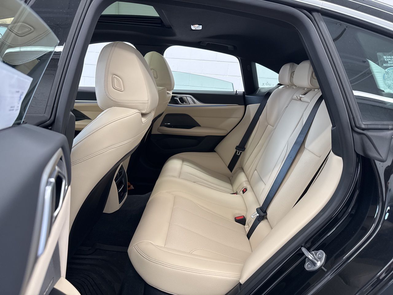 2025 BMW i4 40 - Photo 42