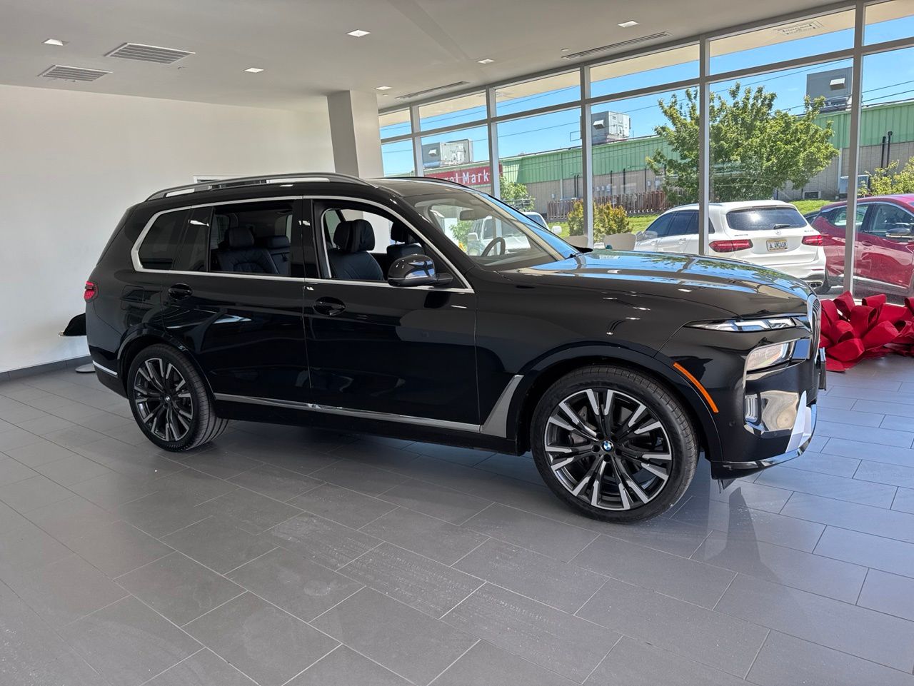2024 BMW X7 xDrive40i's photo