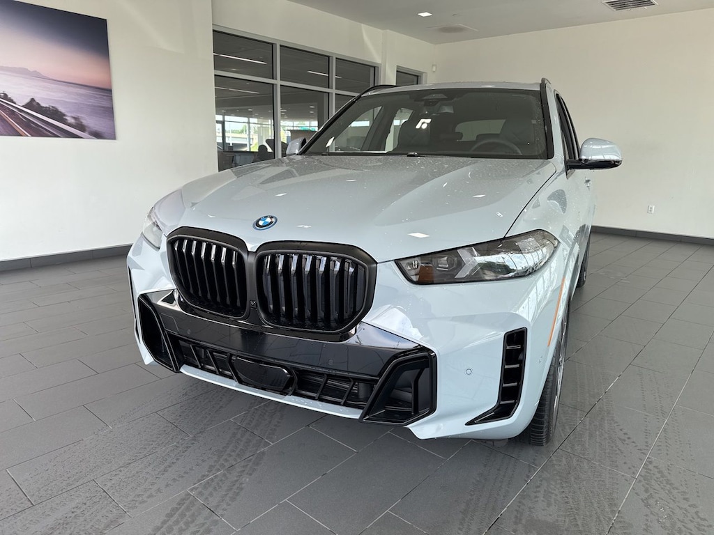 New 2026 BMW X5 PHEV SUV