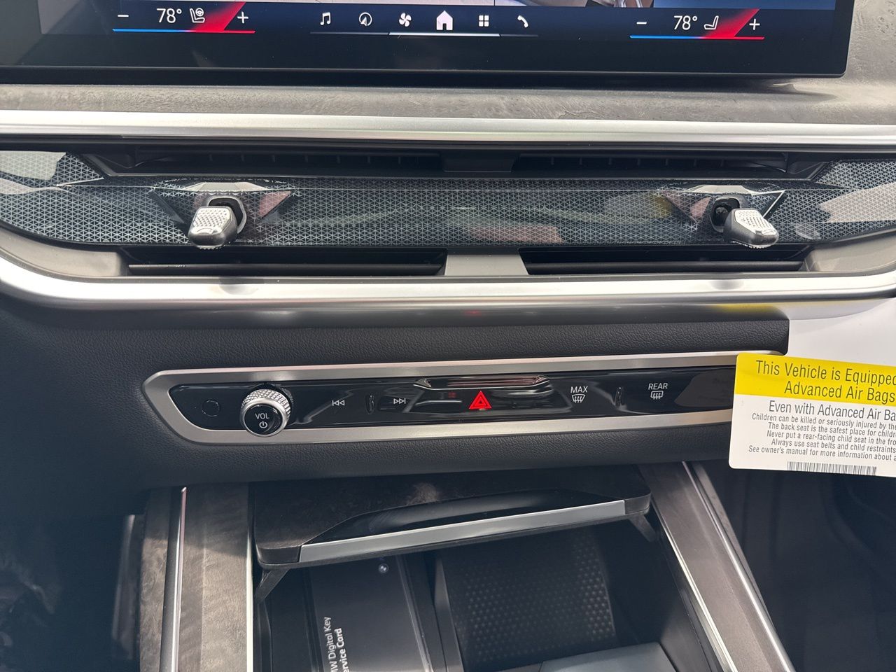 2026 BMW X7 40i - Photo 34
