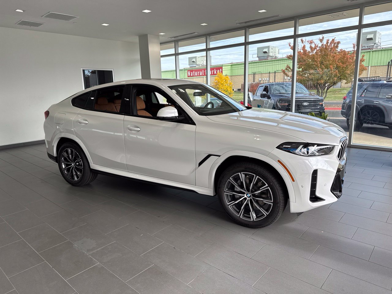 2027 BMW X6 xDrive40i SUV