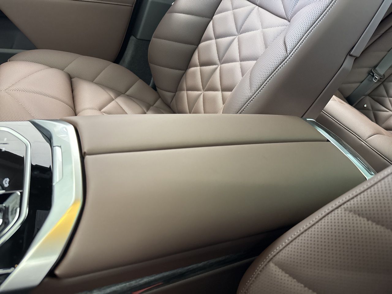 2026 BMW 7 Series 740i - Photo 35