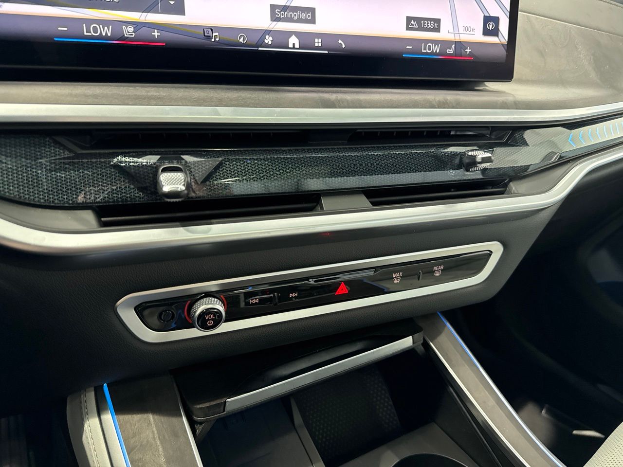 2026 BMW X5 50e - Photo 27