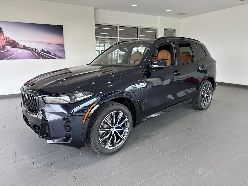 New 2026 BMW X5 PHEV xDrive50e SUV