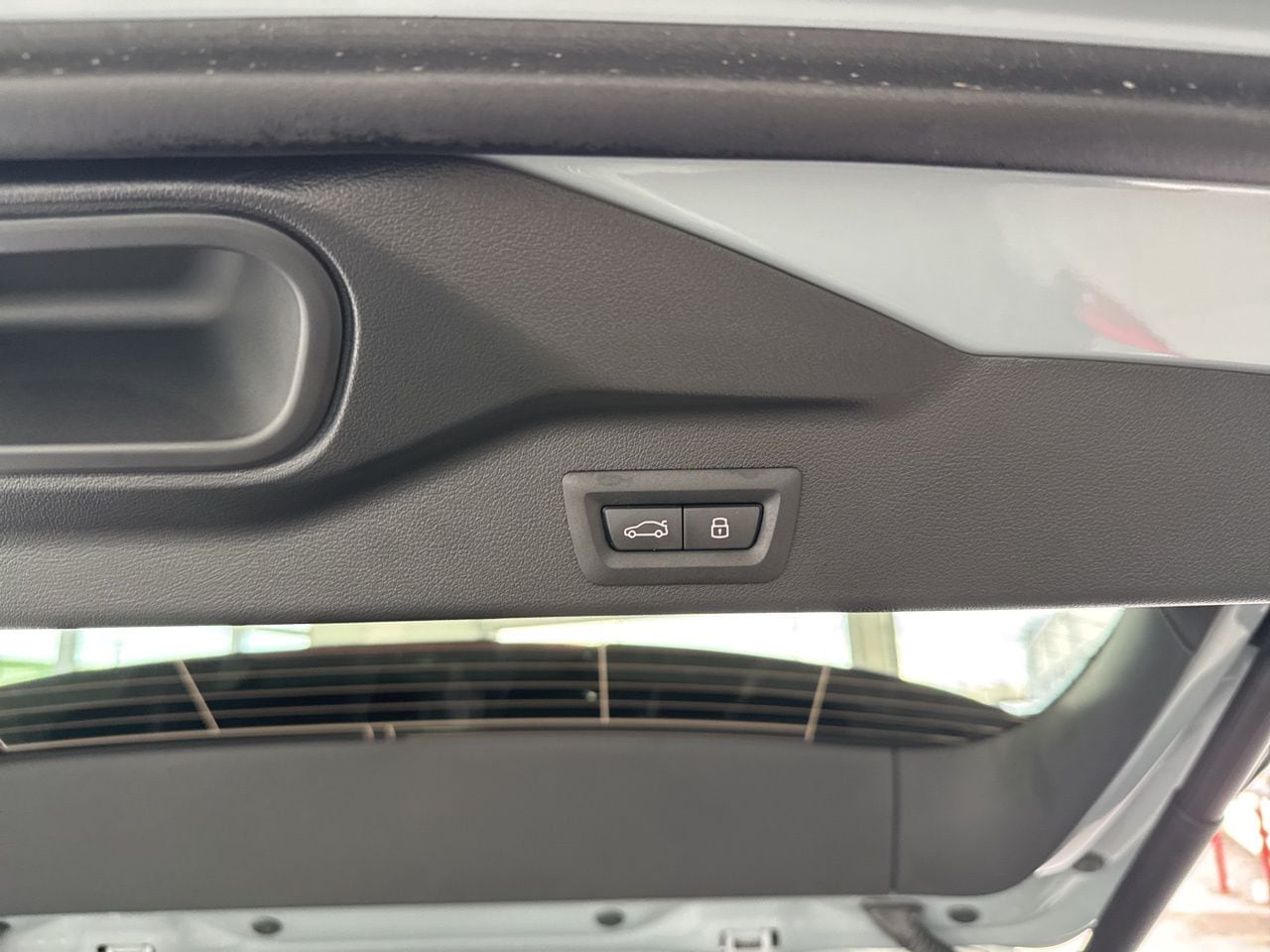 2026 BMW X5 M60i - Photo 11