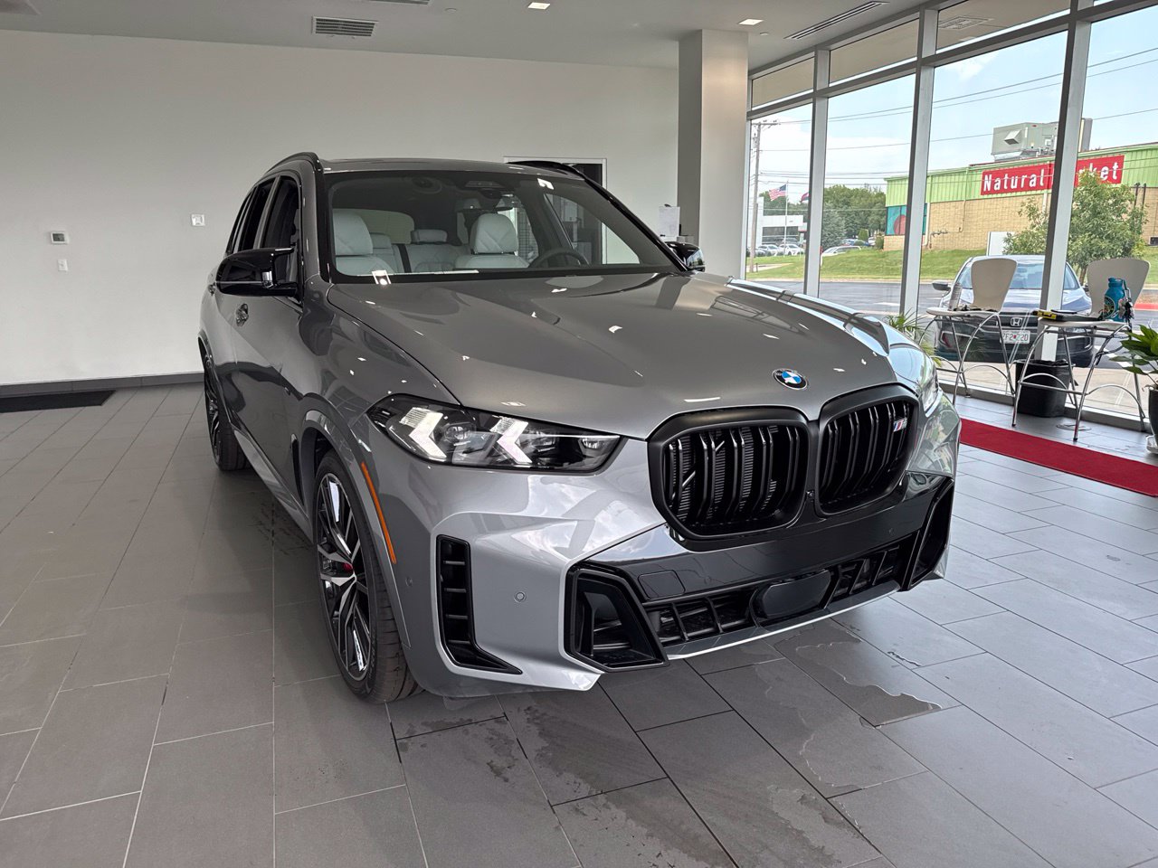 New 2026 BMW X5 M60i SUV