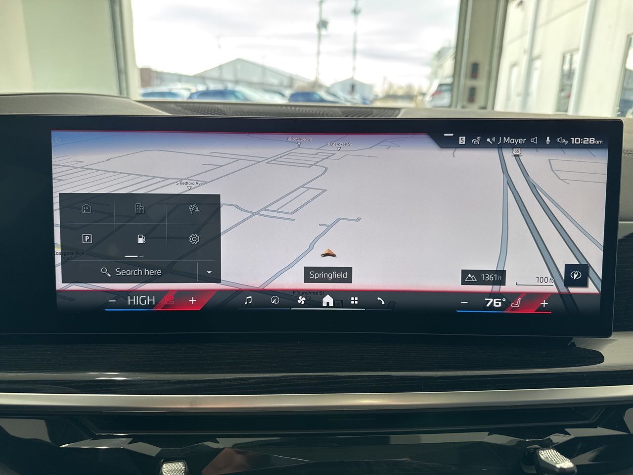 2026 BMW X5 M60i - Photo 26