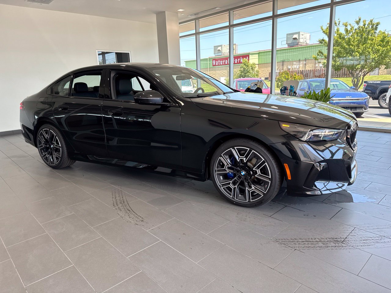  BMW 530i