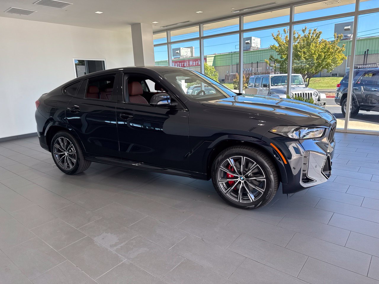 2027 BMW X6 xDrive40i SUV