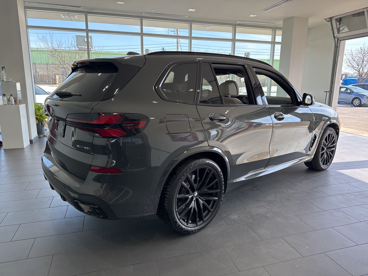 2026 BMW X5 40i - Photo 8