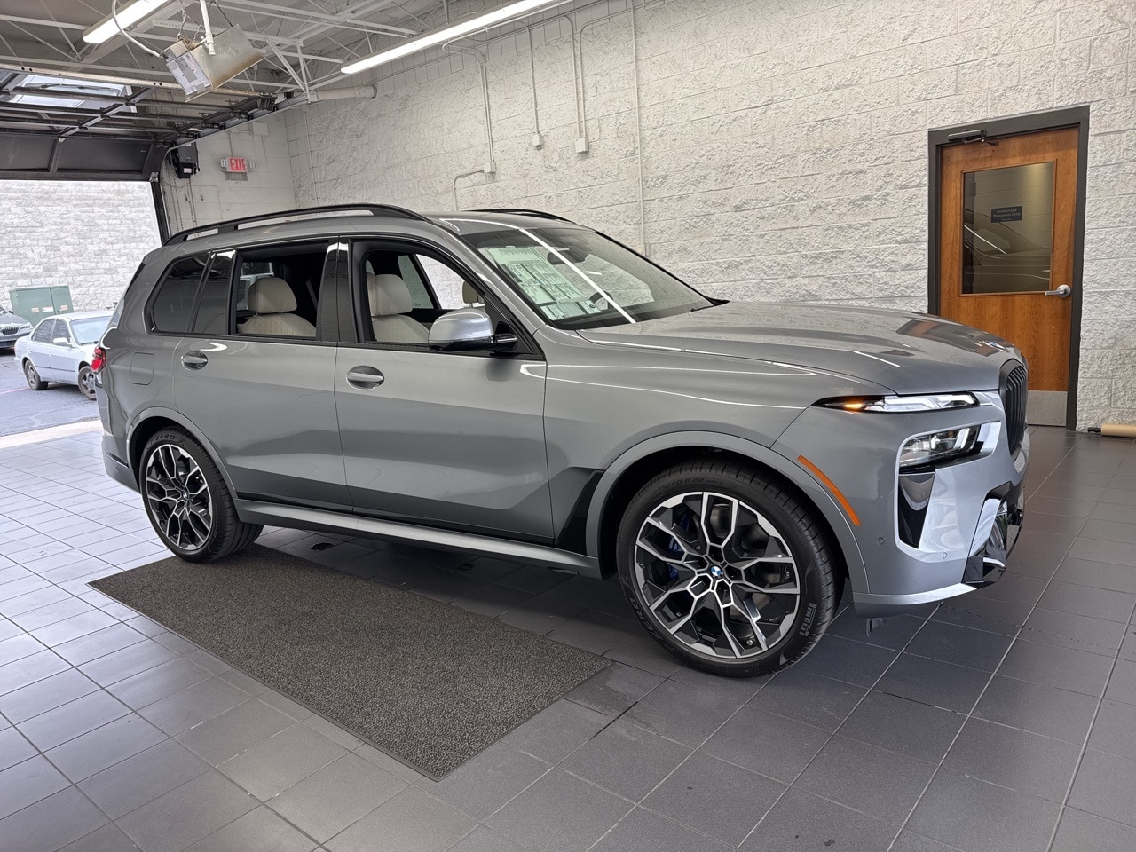 2026 BMW X7 40i's photo