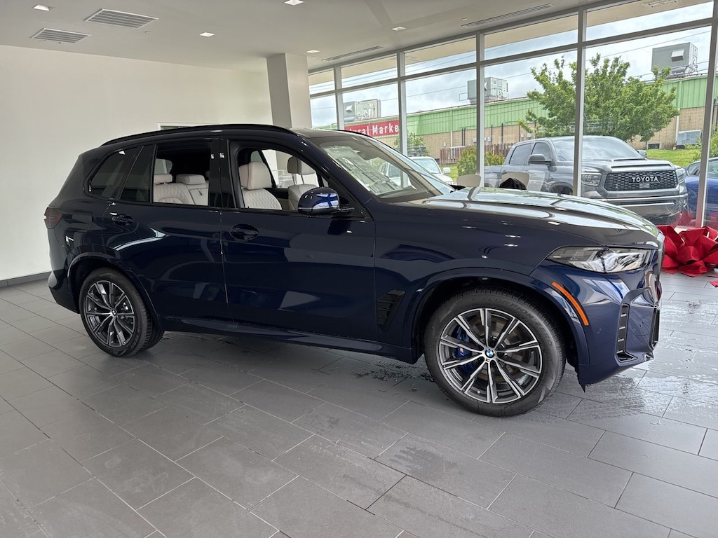 New 2026 BMW X5 PHEV SUV