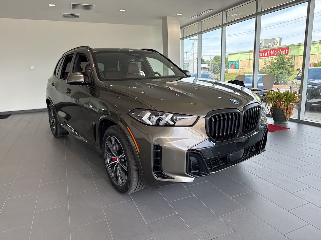New 2026 BMW X5 PHEV SUV