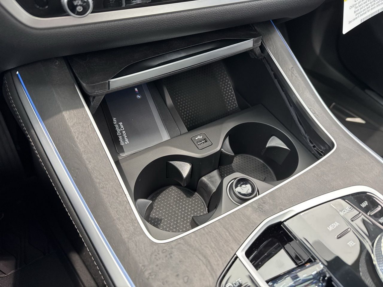 2026 BMW X5 50e - Photo 31