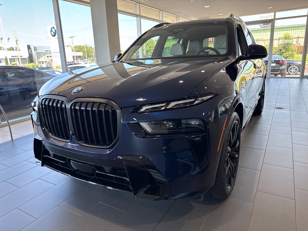 New 2027 BMW X7 xDrive40i SUV