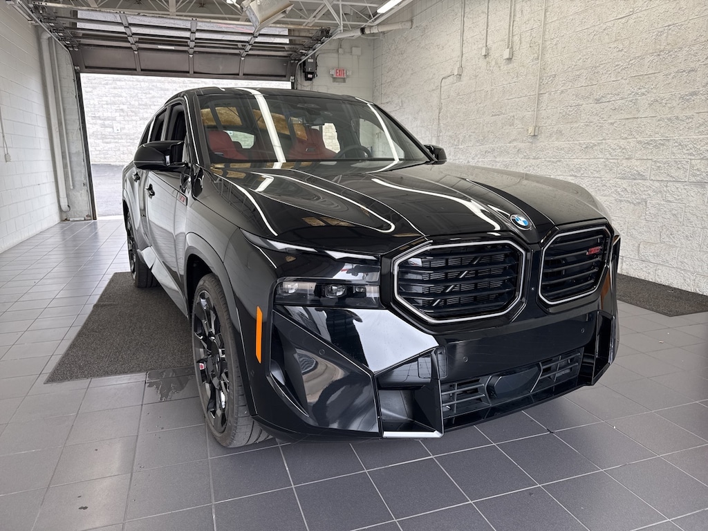 New 2026 BMW XM  SUV