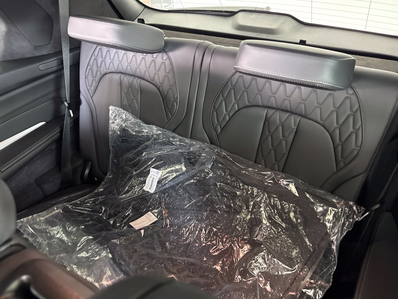 2026 BMW X7 40i - Photo 44