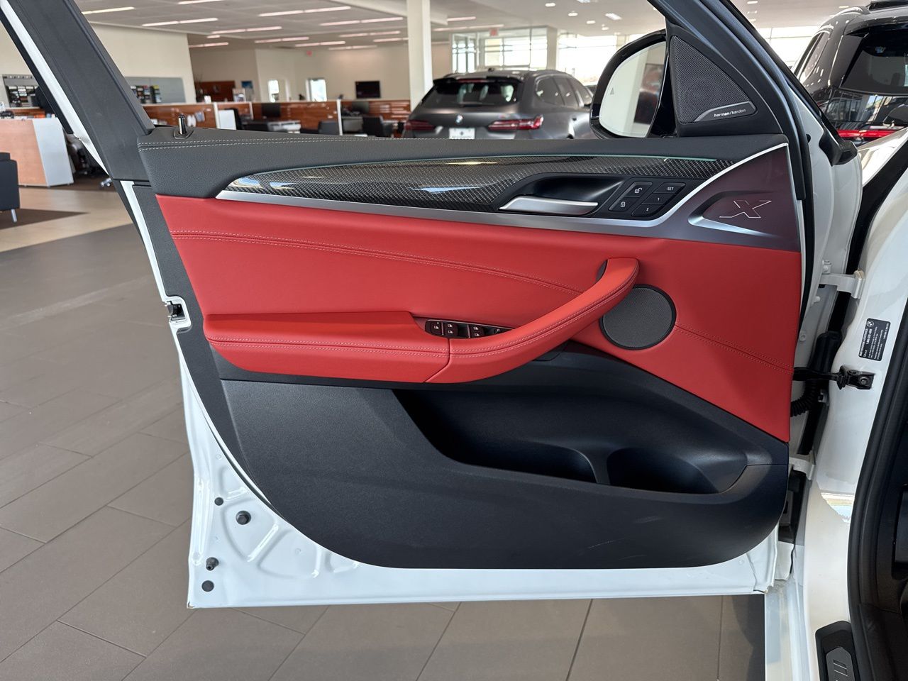 2025 BMW X4 M X4 M - Photo 35
