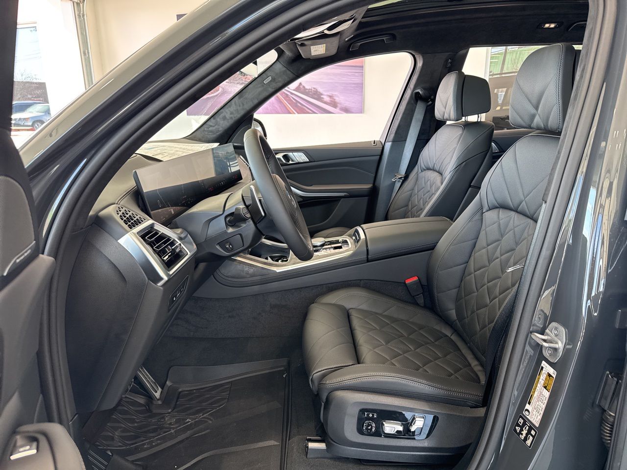 2026 BMW X7 40i - Photo 17