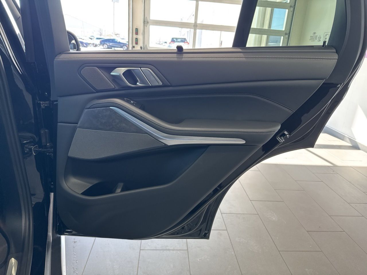 2026 BMW X5 50e - Photo 51