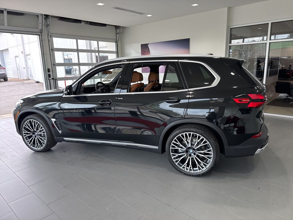 New 2026 BMW X5 SUV