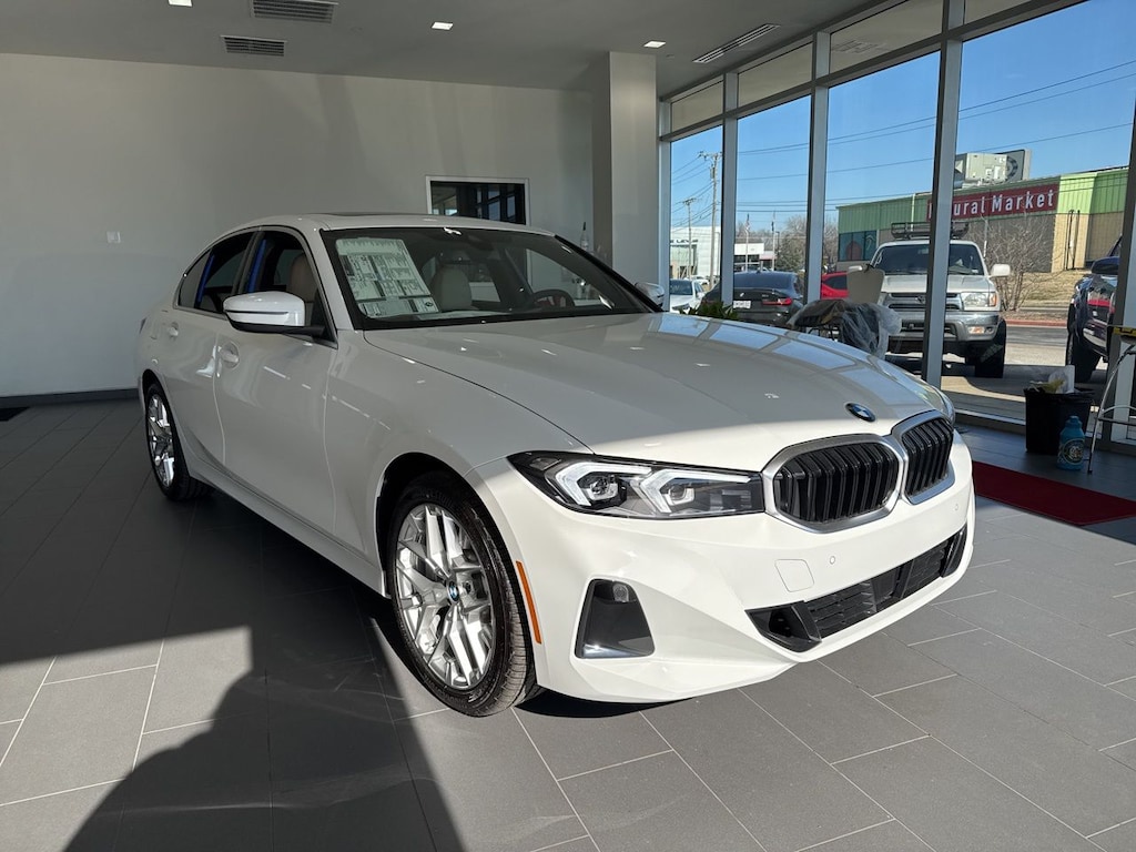 New 2026 BMW 330i Sedan