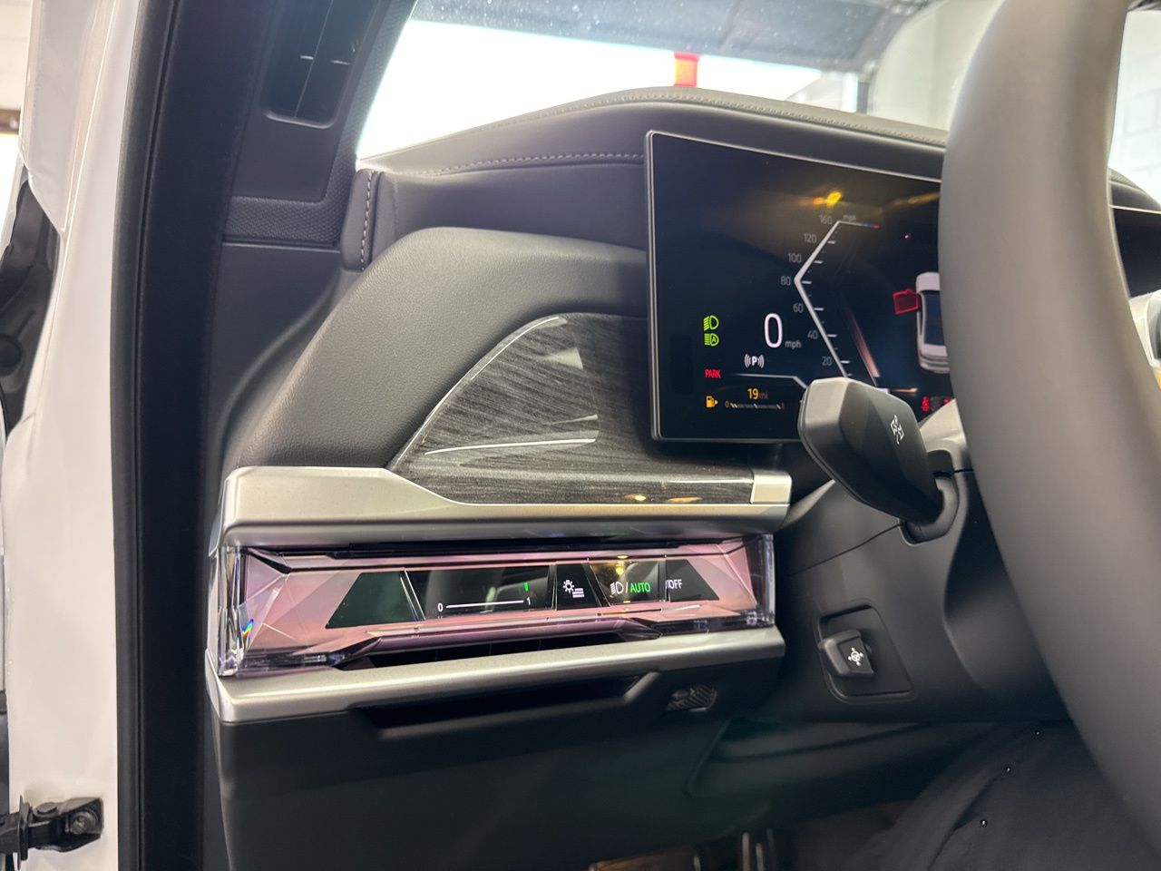 2026 BMW 7 Series 740i - Photo 39