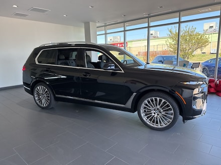 2025 BMW X7 xDrive40i SUV