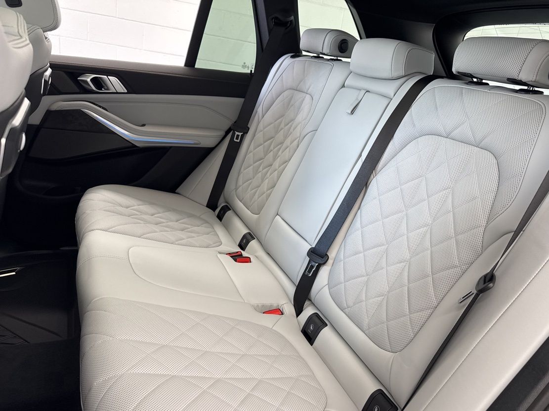 2026 BMW X5 50e - Photo 45
