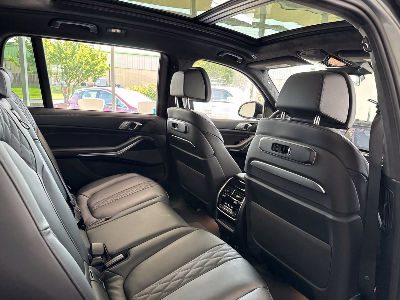 2026 BMW X7 40i - Photo 50