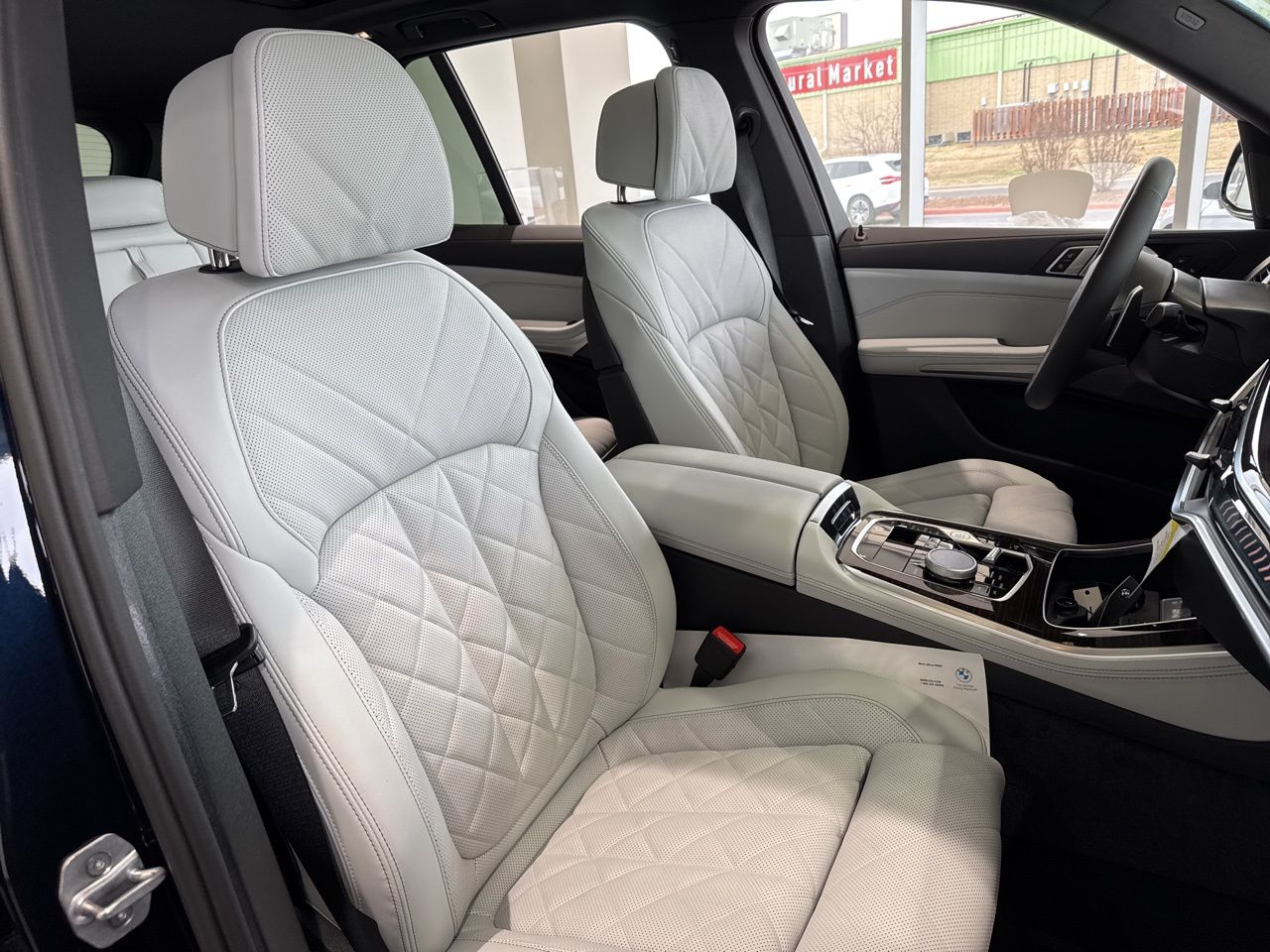 2026 BMW X5 40i - Photo 56