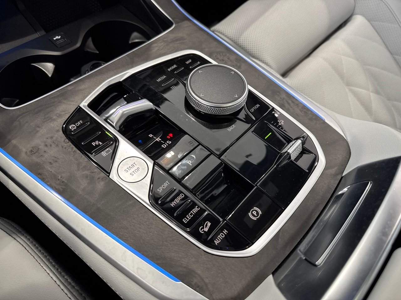 2026 BMW X5 50e - Photo 29