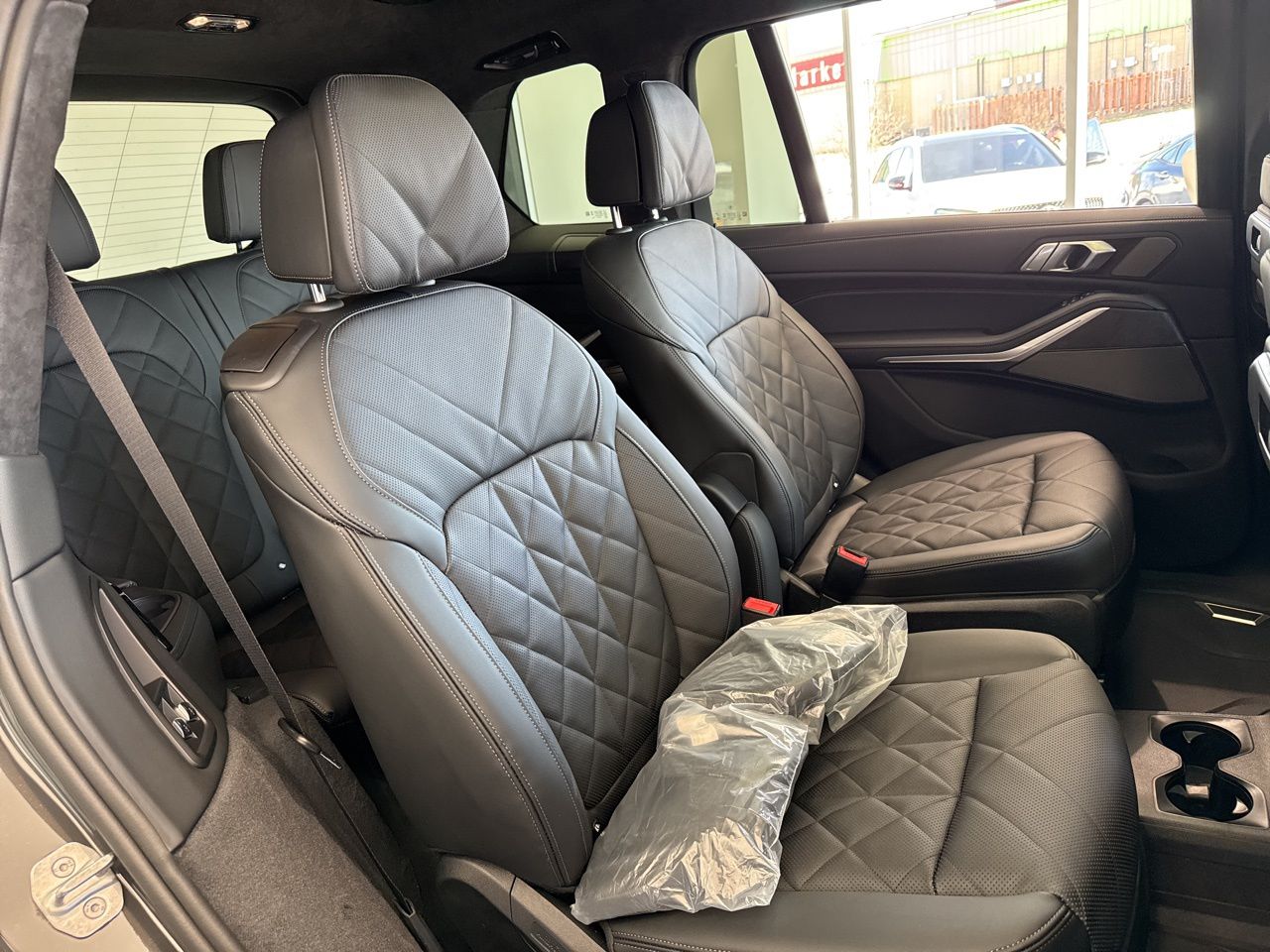 2026 BMW X7 40i - Photo 52