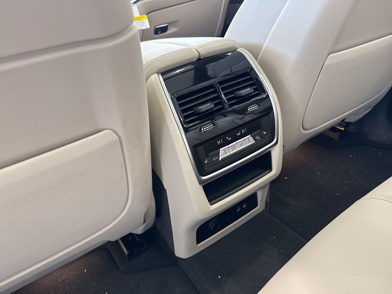 2026 BMW X5 40i - Photo 45