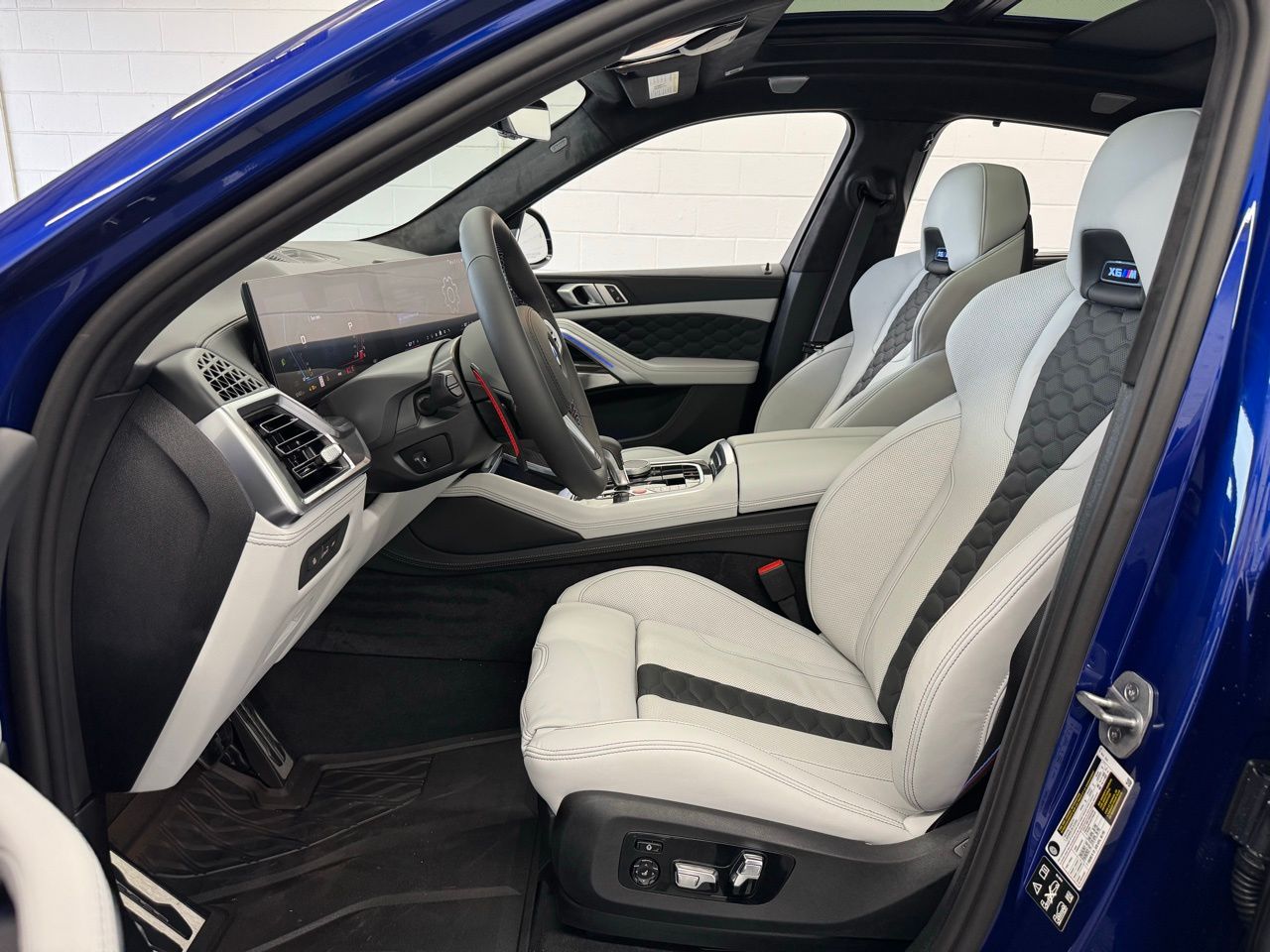 2026 BMW X6 M X6 M - Photo 16