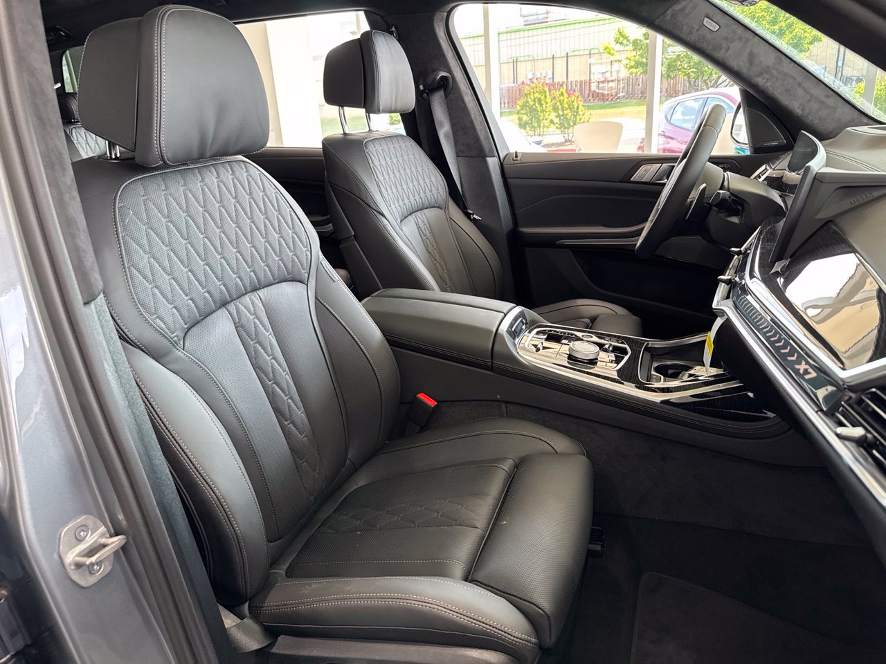 2026 BMW X7 40i - Photo 57