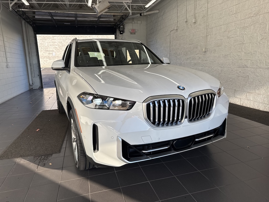 New 2026 BMW X5 SUV
