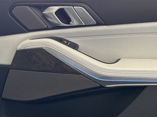 2026 BMW X5 50e - Photo 55