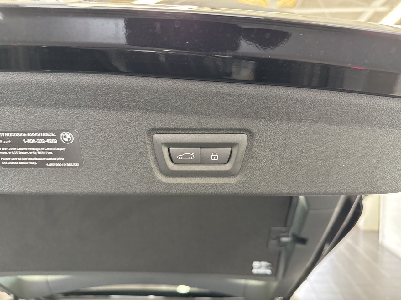 2025 BMW i4 40 - Photo 11