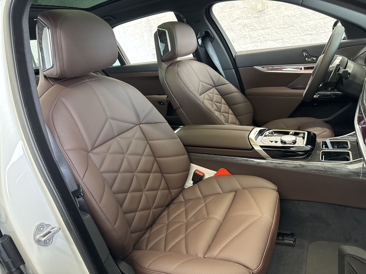 2026 BMW 7 Series 740i - Photo 56