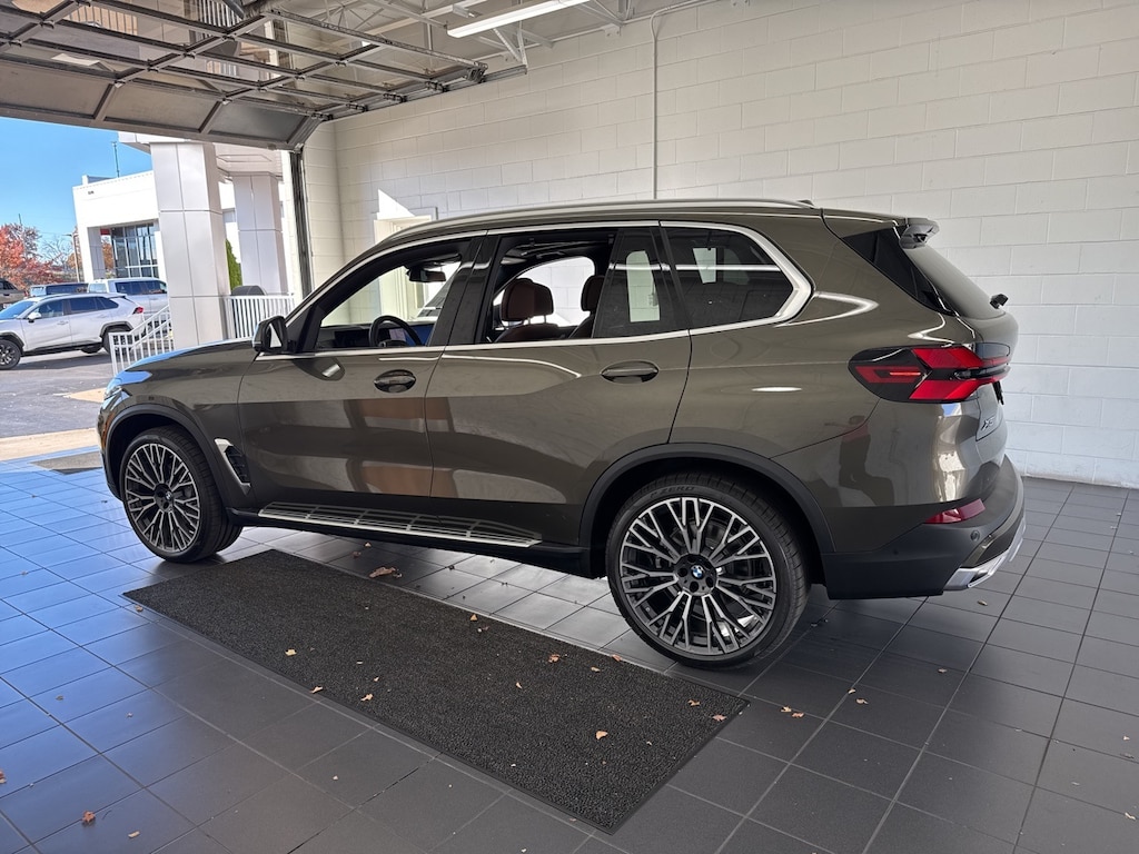 New 2026 BMW X5 SUV