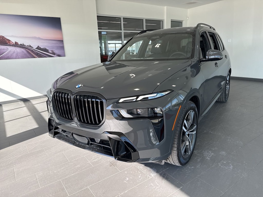 New 2026 BMW X7 SUV