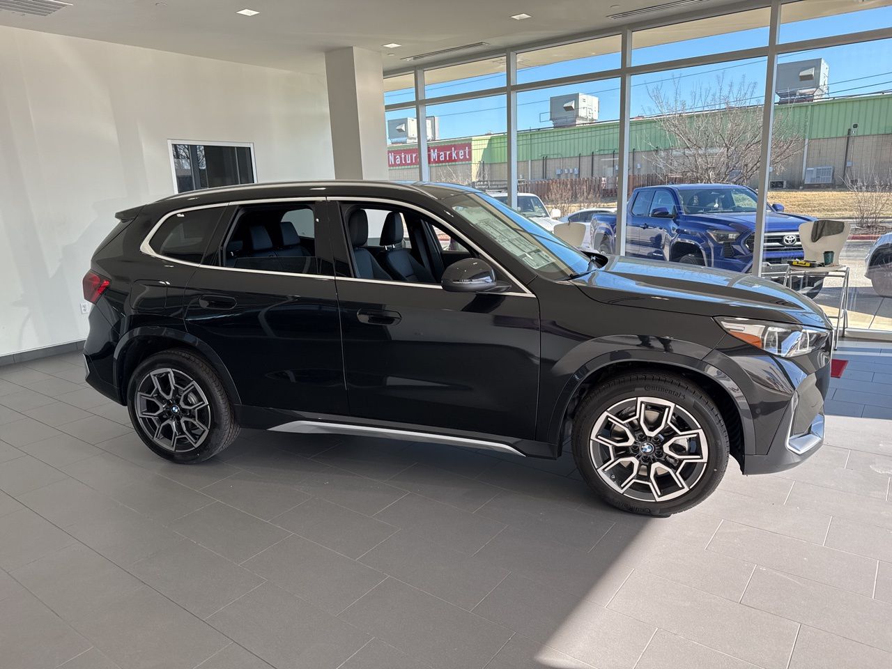 2026 BMW X1 xDrive28i's photo