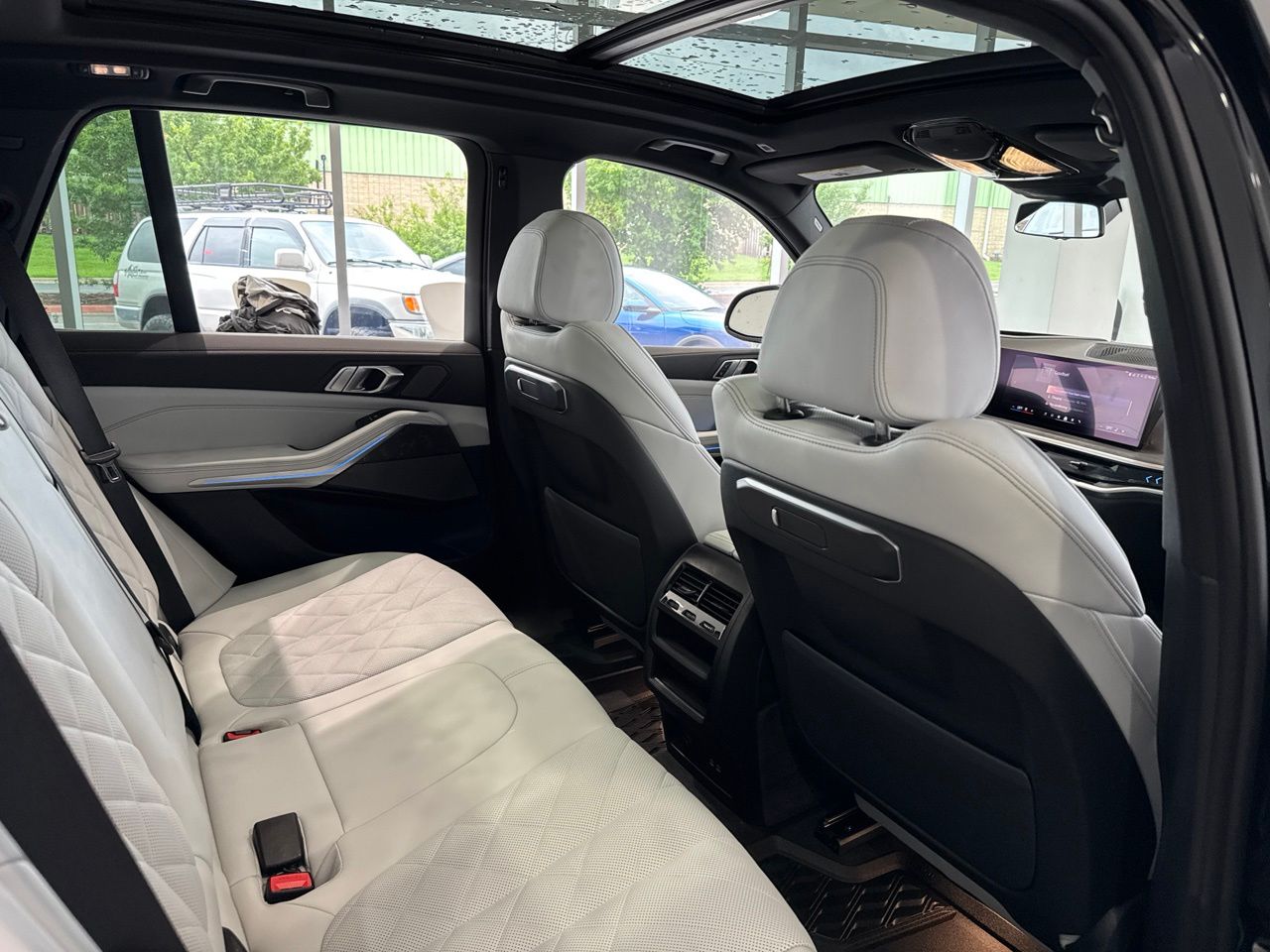 2026 BMW X5 50e - Photo 44