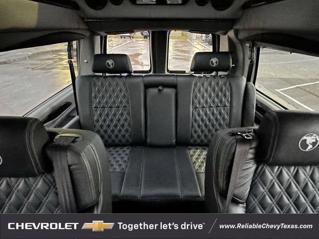2025 Chevrolet Express Cargo Work Van - Photo 29